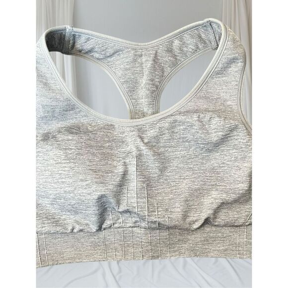 Hanes Women’s DHS101 Seamless Racerback Sports Bra Gray Heather Large - Picture 3 of 6